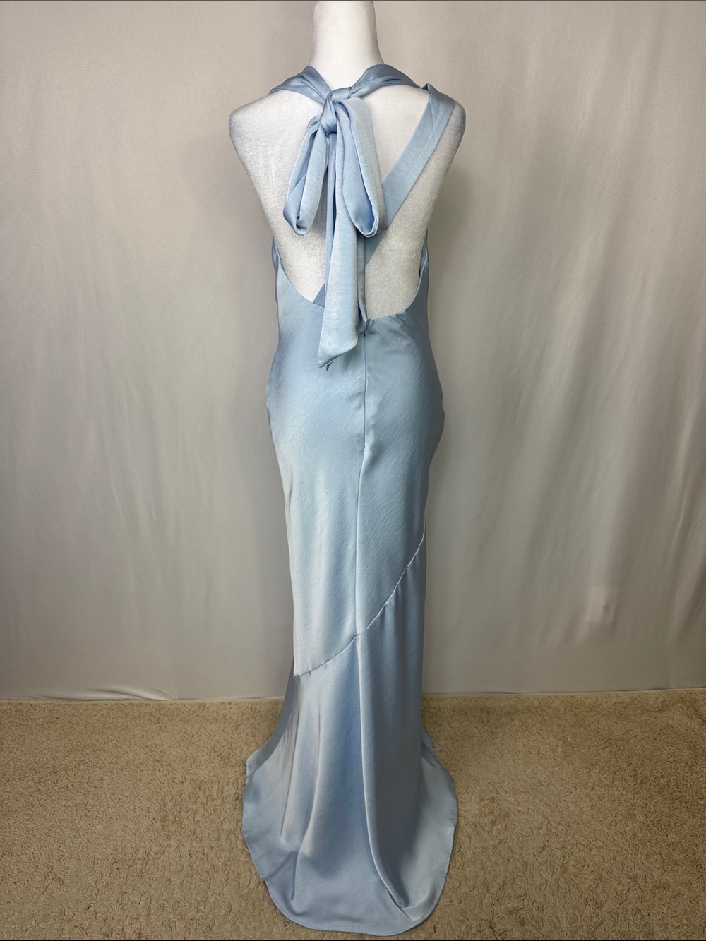 ASTR The Label Varya Satin Cowl Neck Formal Maxi Dress Size Medium Baby Blue - Picture 8 of 13